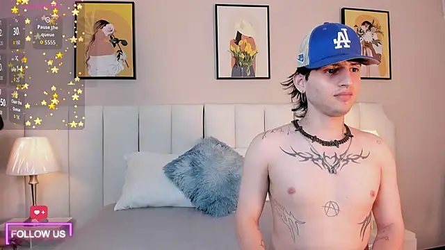 Snapshot of sett_and_gwen chatting on February 2026 05:05:02 AM sett and gwen online show from February 2026 05:05:02 AM