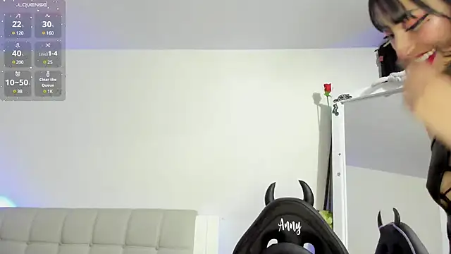 Snapshot of Any_Roussee chatting on January 2025 02:47:01 AM Any Roussee online show from January 2025 02:47:01 AM