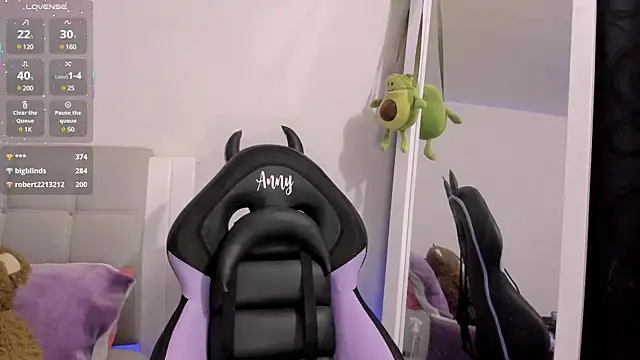 Snapshot of Any_Roussee chatting on March 2025 03:53:02 AM Any Roussee online show from March 2025 03:53:02 AM