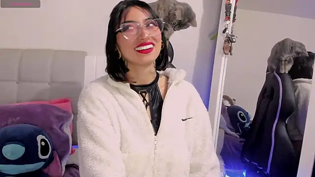 Snapshot of Any_Roussee chatting on March 2025 12:40:02 AM Any Roussee online show from March 2025 12:40:02 AM