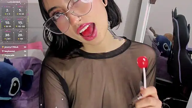 Snapshot of Any_Roussee chatting on March 2025 08:04:02 AM Any Roussee online show from March 2025 08:04:02 AM