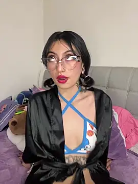 Snapshot of Any_Roussee chatting on March 2025 04:29:02 AM Any Roussee online show from March 2025 04:29:02 AM