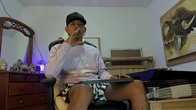 mr stiven  online show from March 2026 03:00:02 AM