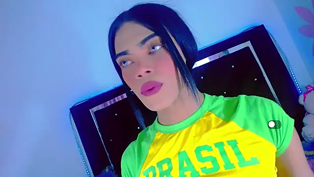 Theylor Rouse online show from November 2025 07:10:01 AM