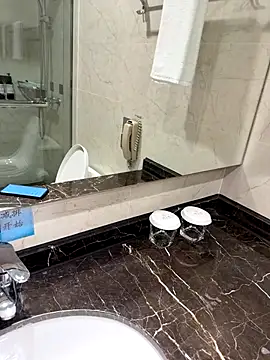 866532 online show from October 2025 02:51:02 PM