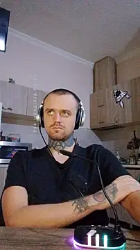 Snapshot of HappyZebra13 chatting on March 2025 05:42:02 PM HappyZebra13 online show from March 2025 05:42:02 PM