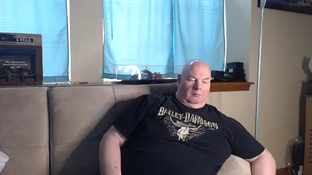 harley99574 online show from March 2026 04:04:01 PM