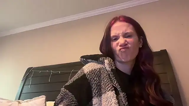 Snapshot of yourstrulylivy69 chatting on March 2025 07:54:02 PM yourstrulylivy69 online show from March 2025 07:54:02 PM