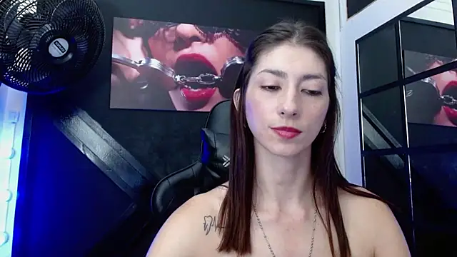 Snapshot of aitana_ag chatting on February 2025 03:16:01 PM aitana ag online show from February 2025 03:16:01 PM