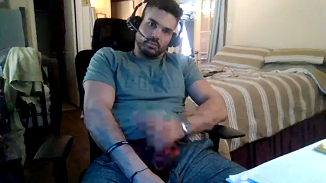 Strokeking4u online show from March 2026 04:11:01 PM