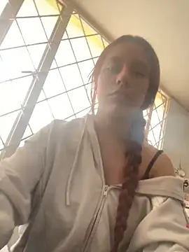 Snapshot of julivali chatting on December 2024 02:27:01 PM julivali online show from December 2024 02:27:01 PM