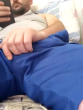 Snapshot of mertBy chatting on January 2025 07:04:02 AM mertBy online show from January 2025 07:04:02 AM