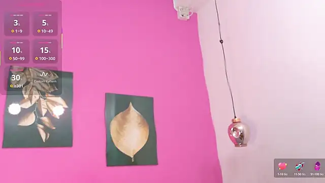 Snapshot of kinkyandsavage chatting on November 2025 07:34:02 PM kinkyandsavage online show from November 2025 07:34:02 PM