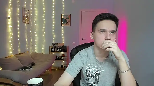 Snapshot of Scooby_k chatting on January 2025 11:43:02 AM Scooby k online show from January 2025 11:43:02 AM