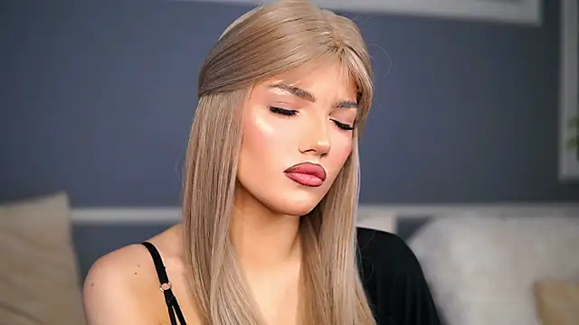 Snapshot of Graciane_Lee chatting on January 2025 07:12:01 PM Graciane Lee online show from January 2025 07:12:01 PM