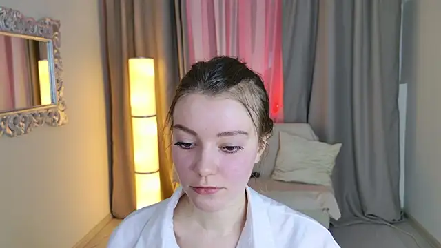 Lana  Cute  online show from February 2026 02:16:02 PM