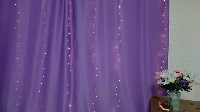 Lana  Cute  online show from April 2026 02:12:02 PM