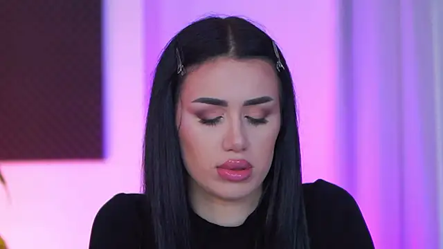 Jenna Day online show from November 2025 05:51:02 AM