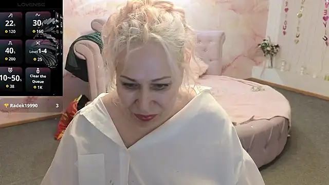 Penelope Pinky online show from April 2026 11:41:01 AM