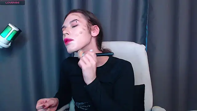 Snapshot of Cassie_Bae chatting on February 2025 01:52:01 PM Cassie Bae online show from February 2025 01:52:01 PM