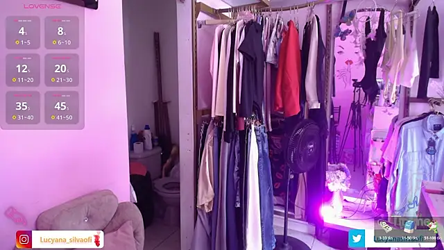 Snapshot of LucyanaSilva chatting on March 2026 03:07:02 PM LucyanaSilva online show from March 2026 03:07:02 PM