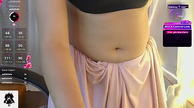 Snapshot of Lush_puja chatting on February 2025 06:28:01 PM Lush puja online show from February 2025 06:28:01 PM