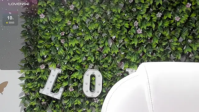 melanie hh online show from February 2025 10:29:02 AM