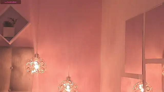 melanie hh online show from October 2025 03:58:02 AM