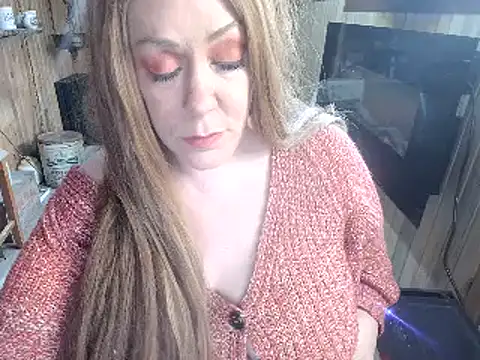 Snapshot of BrookeRides chatting on March 2025 05:35:02 PM BrookeRides online show from March 2025 05:35:02 PM