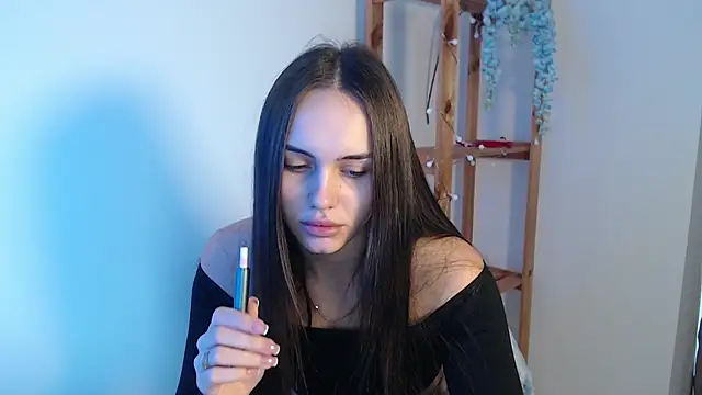 IrinaShayk18 online show from February 2025 09:46:02 AM