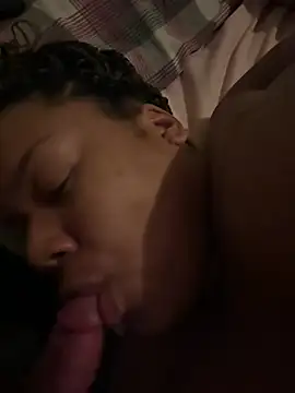 Snapshot of InterRacialFacial7296 chatting on March 2026 12:22:01 PM InterRacialFacial7296 online show from March 2026 12:22:01 PM