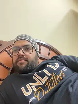 Arsh Loves Luv online show from January 2025 06:38:02 PM