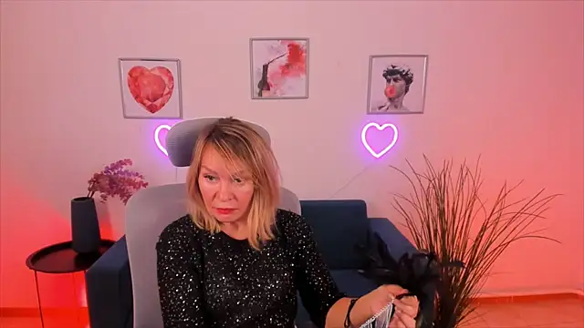 RosalindaFortuna online show from December 2024 09:05:02 AM