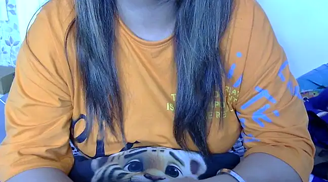 Noor  Kaur online show from March 2025 07:42:02 PM