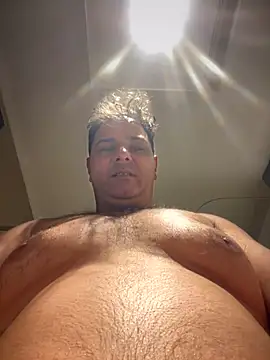 SecretlyDD online show from February 2025 08:20:01 AM