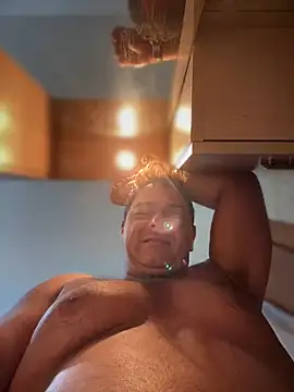 SecretlyDD online show from March 2025 10:17:02 AM