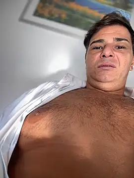 SecretlyDD online show from October 2025 08:33:02 AM