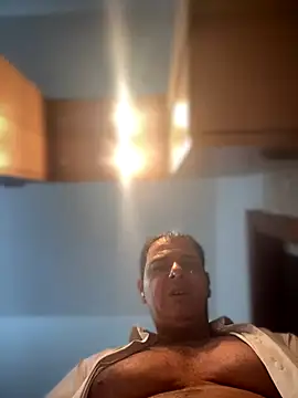 SecretlyDD online show from November 2025 09:26:02 AM