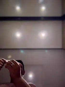 SecretlyDD online show from March 2026 05:21:02 AM