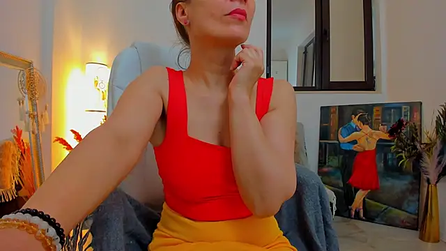 Snapshot of Julya_Anna chatting on May 2026 04:30:01 AM Julya Anna online show from May 2026 04:30:01 AM
