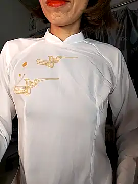 Lucy limon online show from February 2026 07:53:02 PM