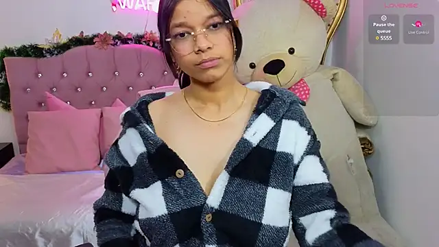 Emilly tay online show from January 2025 06:01:01 AM