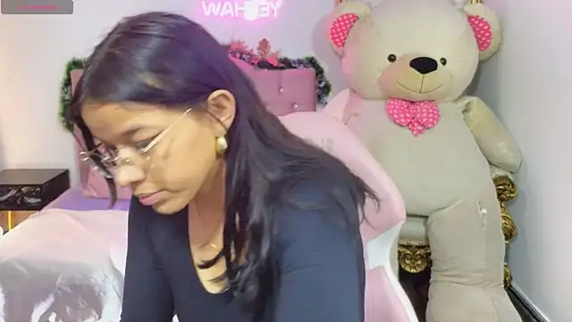 Emilly tay online show from January 2025 11:43:02 AM