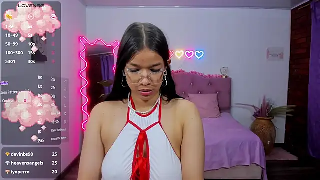 Emilly tay online show from February 2025 02:40:01 PM