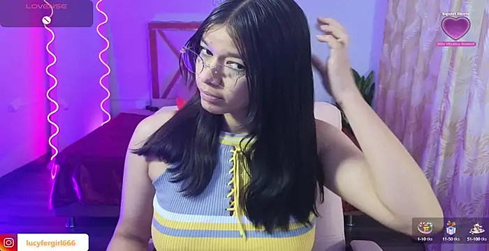 Emilly tay online show from March 2025 12:01:01 PM