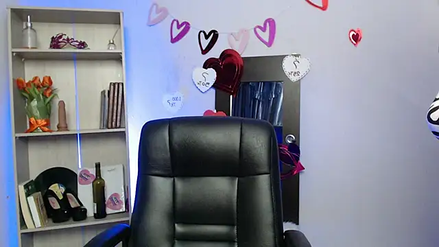 arianna ros3 online show from March 2025 06:43:02 PM