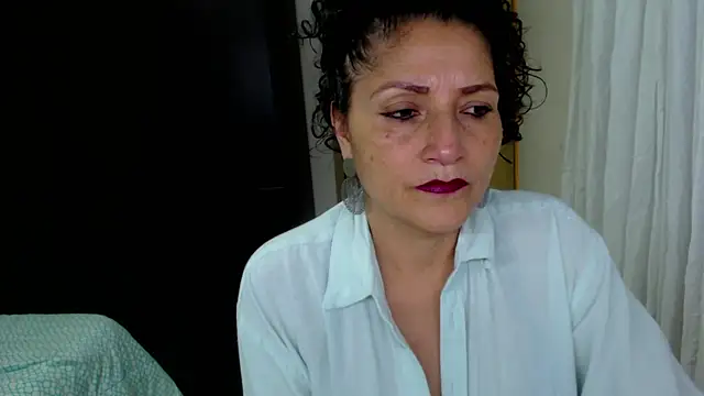 arianna ros3 online show from June 2026 01:21:02 AM