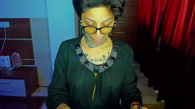 Lucky Deniz online show from March 2026 11:02:01 AM