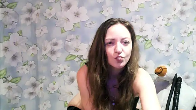 Snapshot of KattyLuuu chatting on February 2025 11:57:02 PM KattyLuuu online show from February 2025 11:57:02 PM