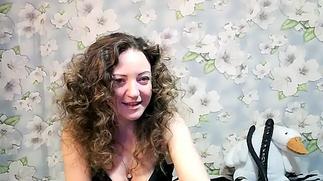 Snapshot of KattyLuuu chatting on March 2025 08:43:02 PM KattyLuuu online show from March 2025 08:43:02 PM